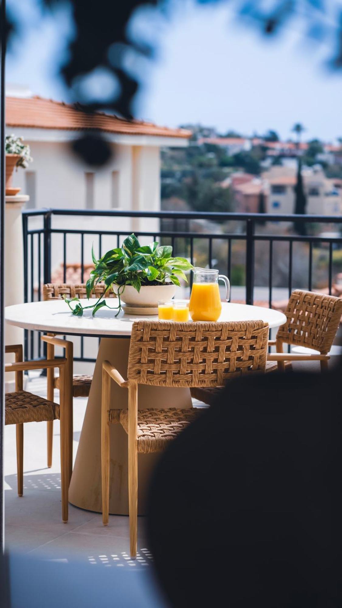 Wellclub - Wellness Family Experience - Seaview Hotel Paphos Luaran gambar