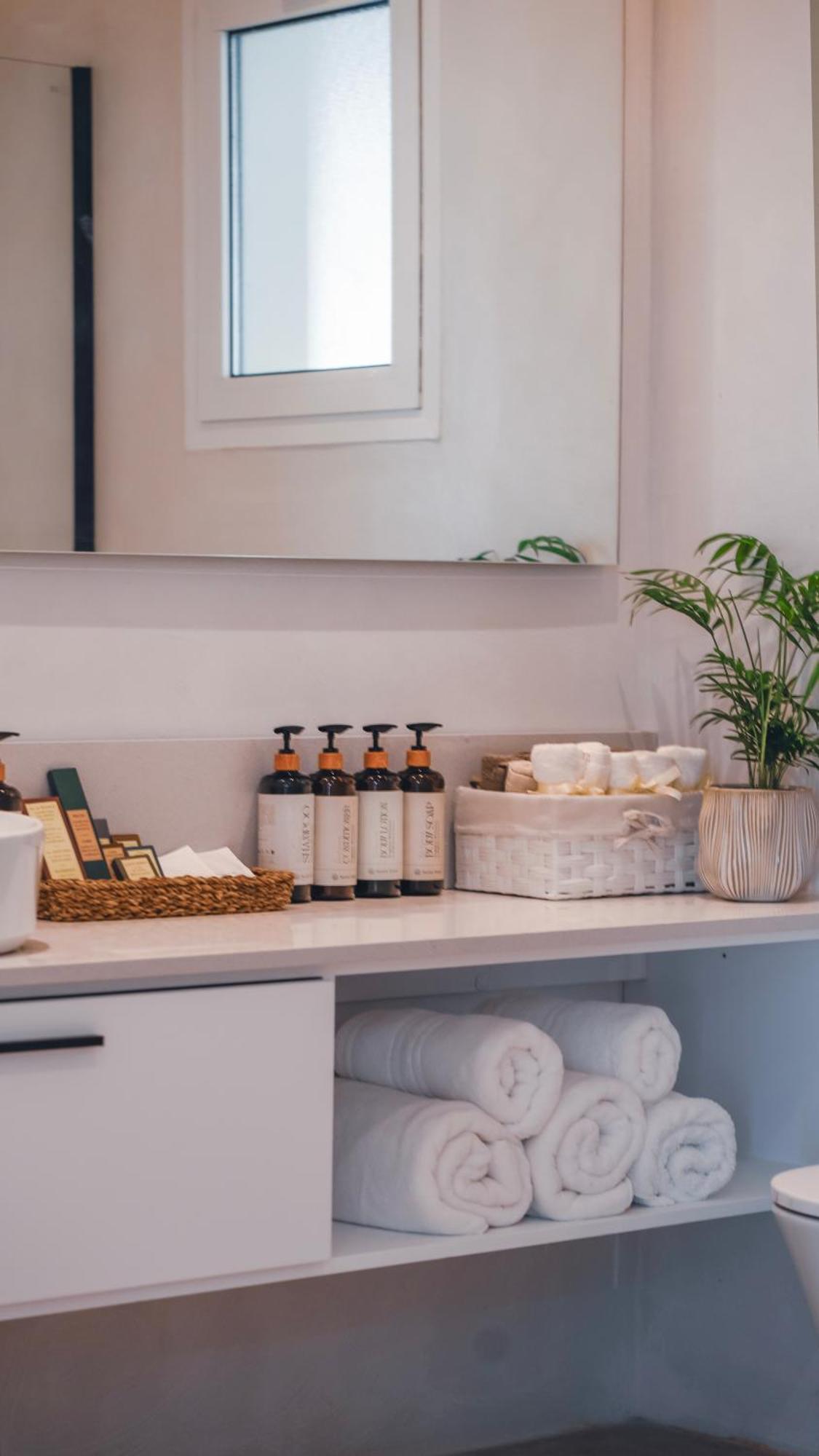 Wellclub - Wellness Family Experience - Seaview Hotel Paphos Luaran gambar